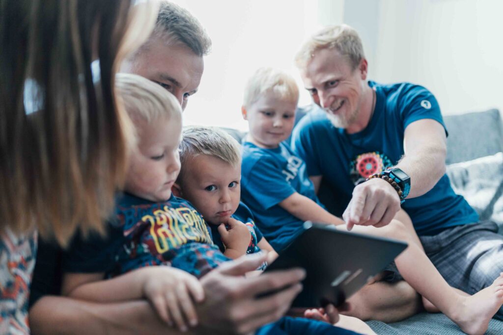 Comparing 5 apps for kids - ALPA Kids